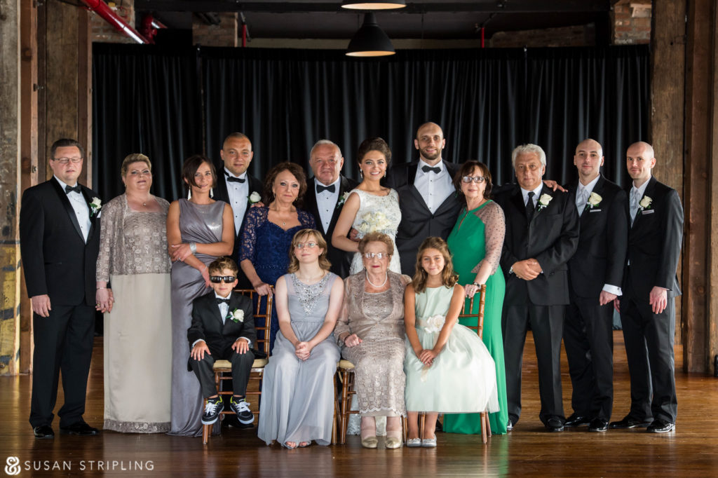 Family pictures at weddings photography