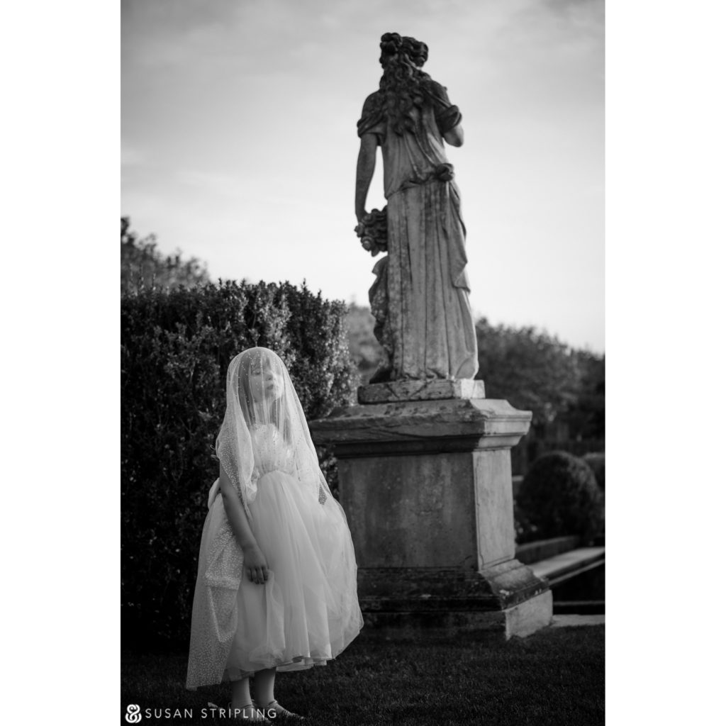 Outdoor Wedding at Oheka Castle timing