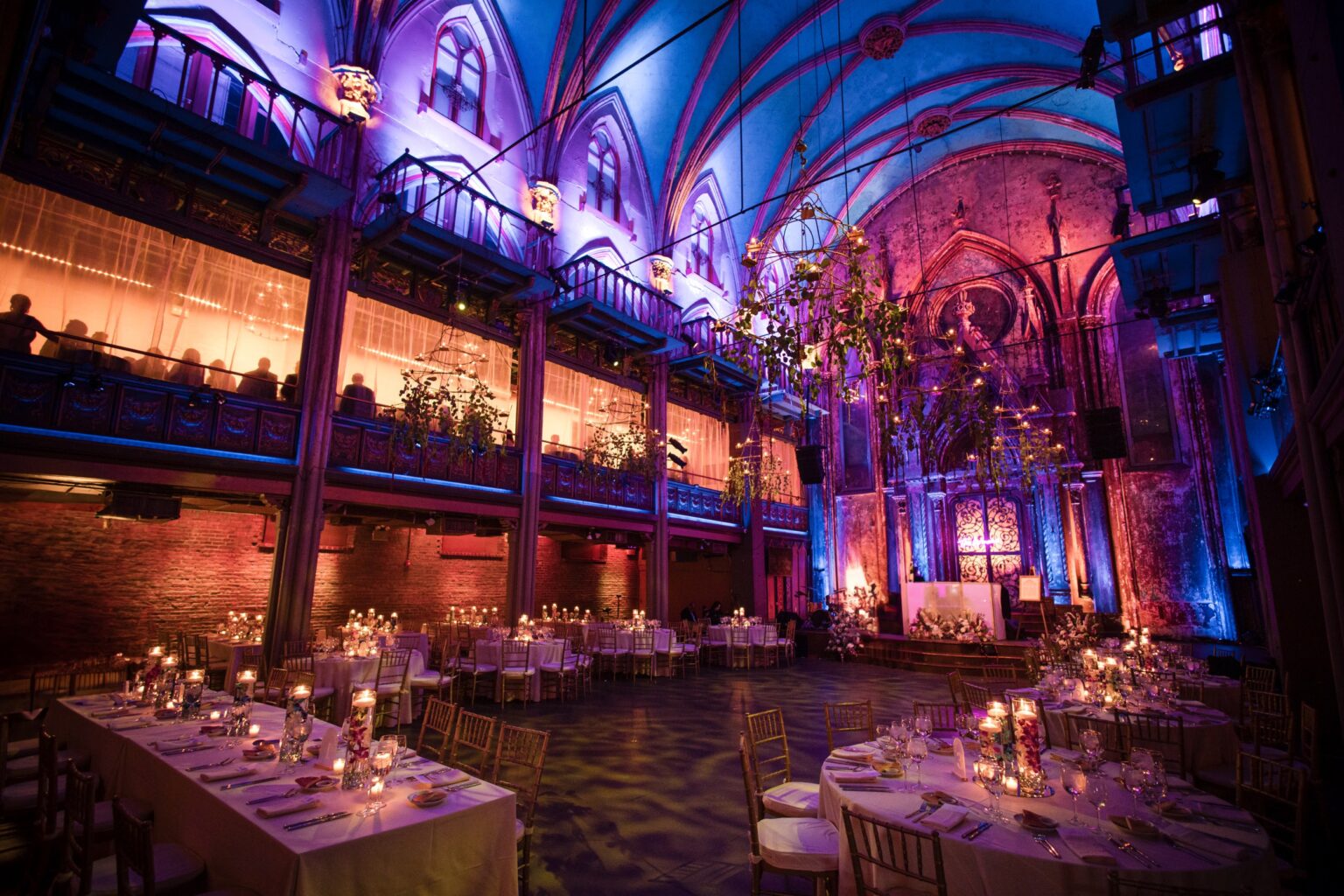 Should I Hire a Photographer for My Wedding's Dinner Susan