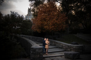 carl schurz park engagement couple on the steps