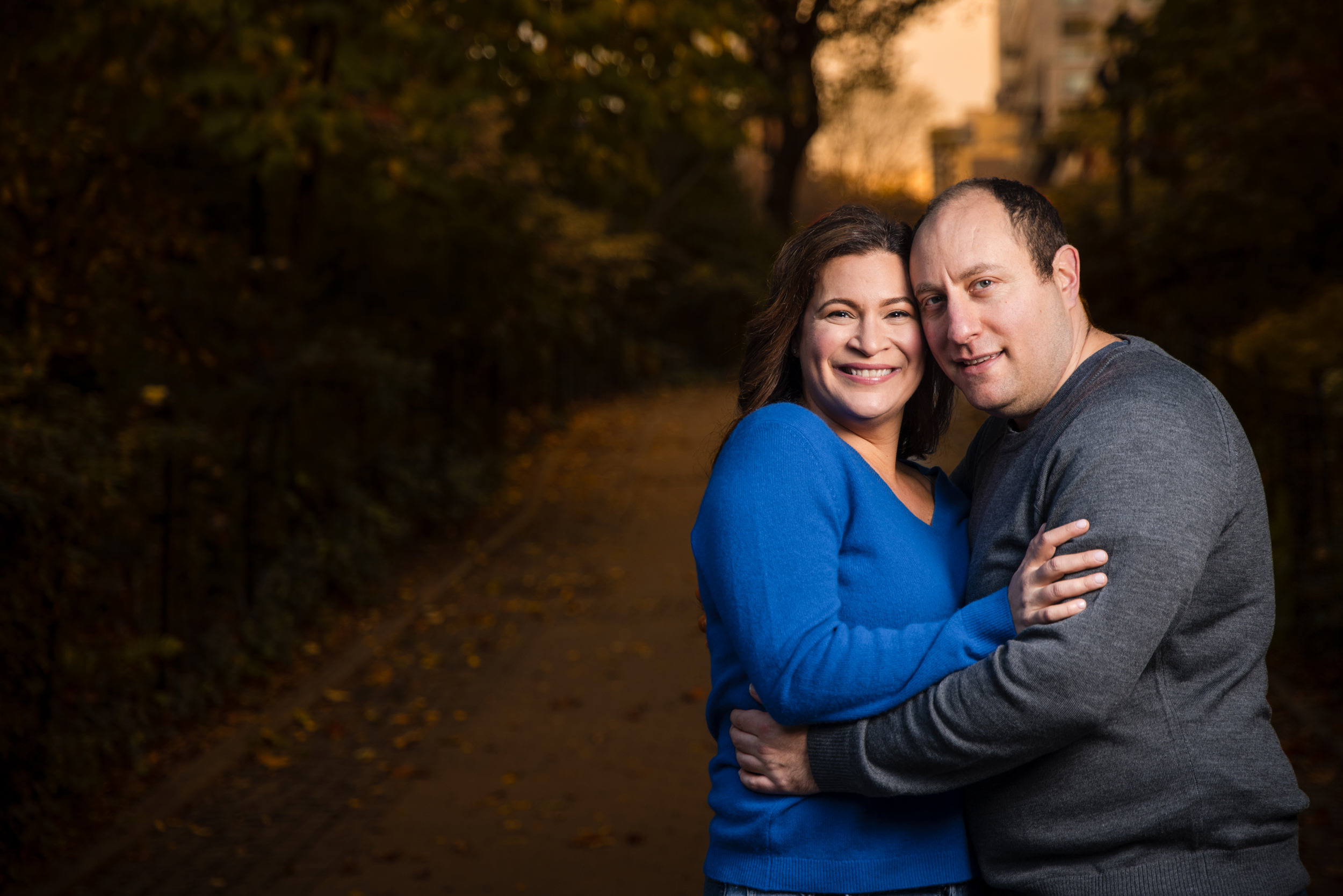 carl schurz park engagement photos in the fall