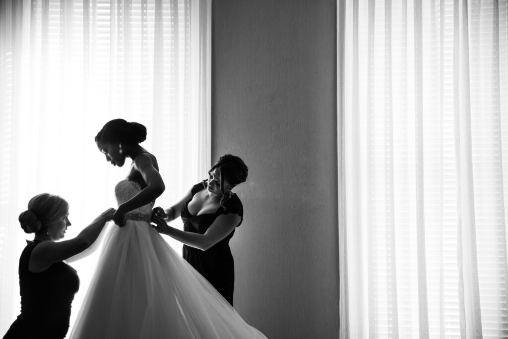Best Picture of Bride Getting Ready